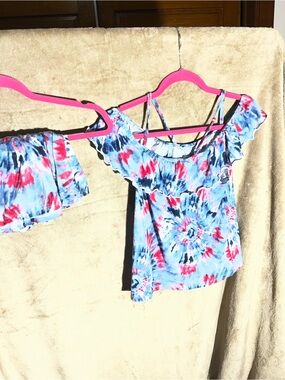 Place Tie-Dye Ruffle Off-Shoulder Top in Pink & Blue and bottoms